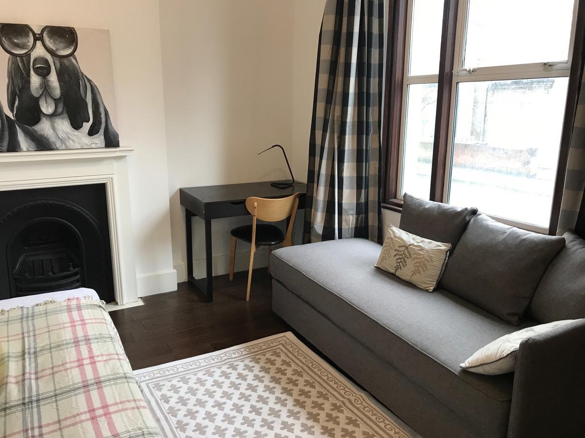 Guest house Metro W6 3*
